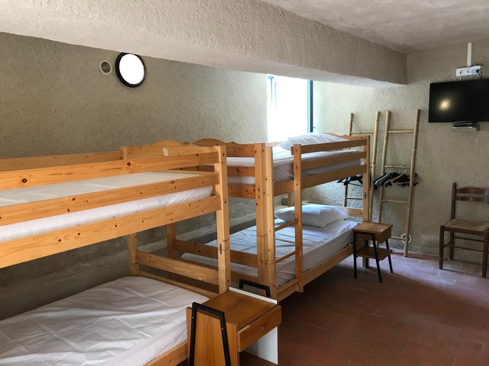 Shared Dormitory photo 3