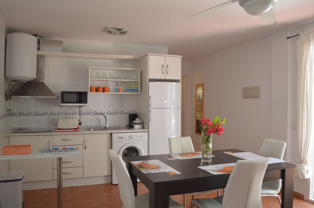 Standard Apartment, 1 Bedroom, Smoking photo 2