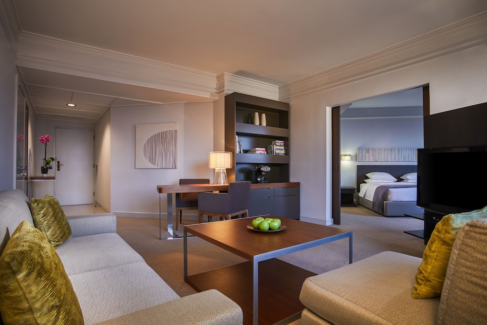Regency Suite King (JRRC) photo 3
