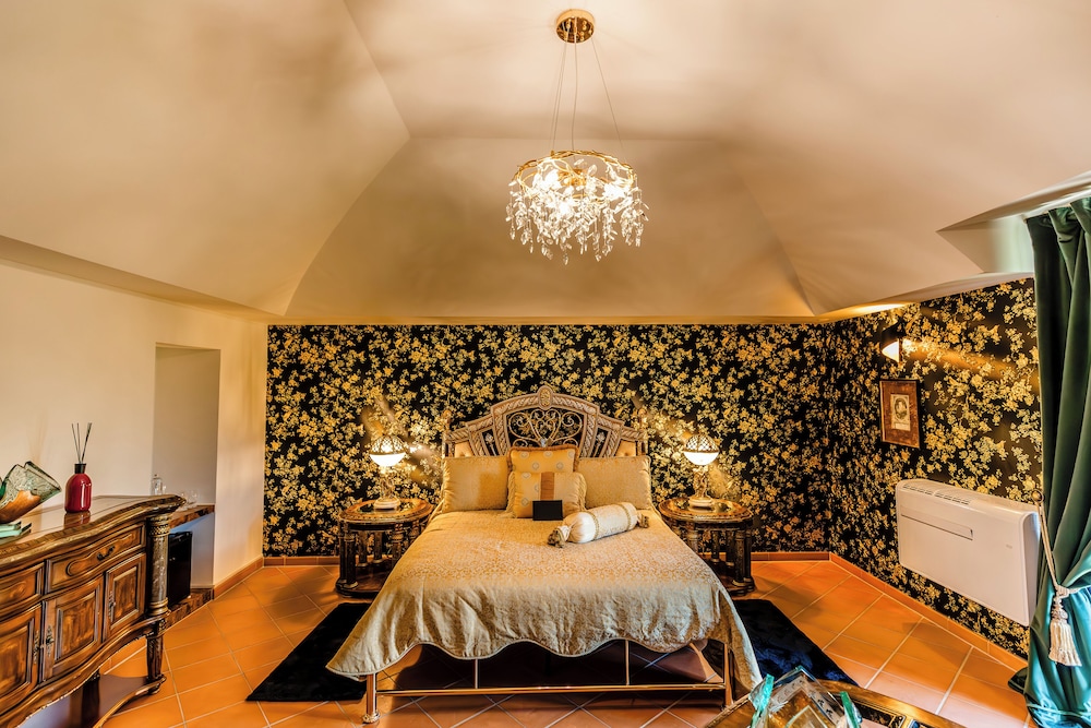 Elite Suite photo 2