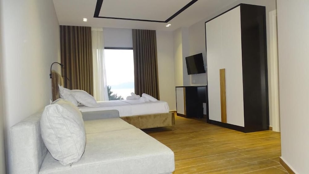 Superior Suite, Sea View