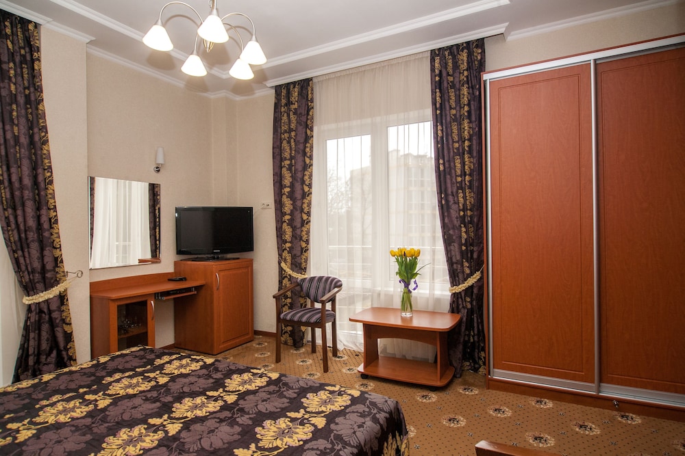 Double Or Twin Room photo 3