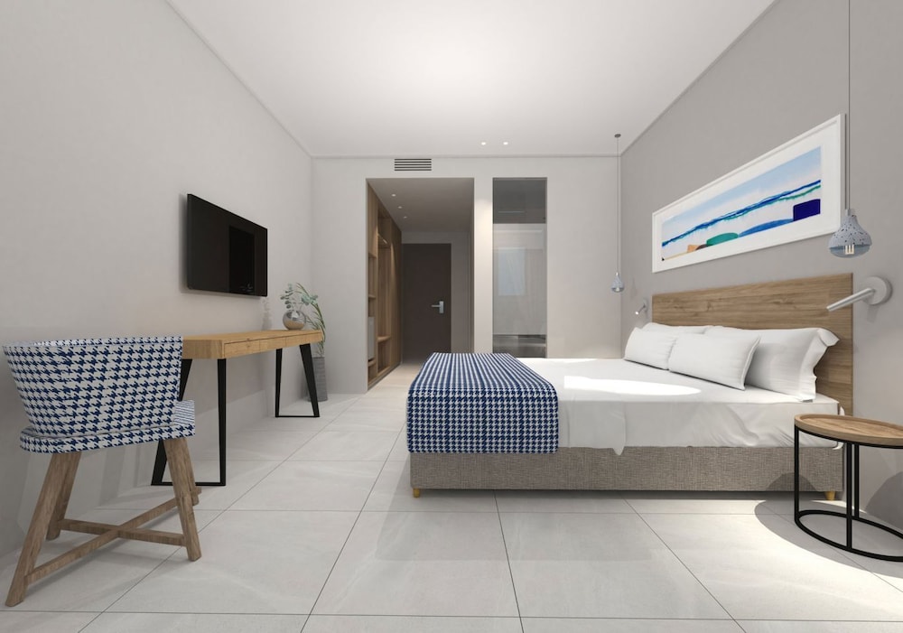 Deluxe Double Room, Private Pool - Photo 1