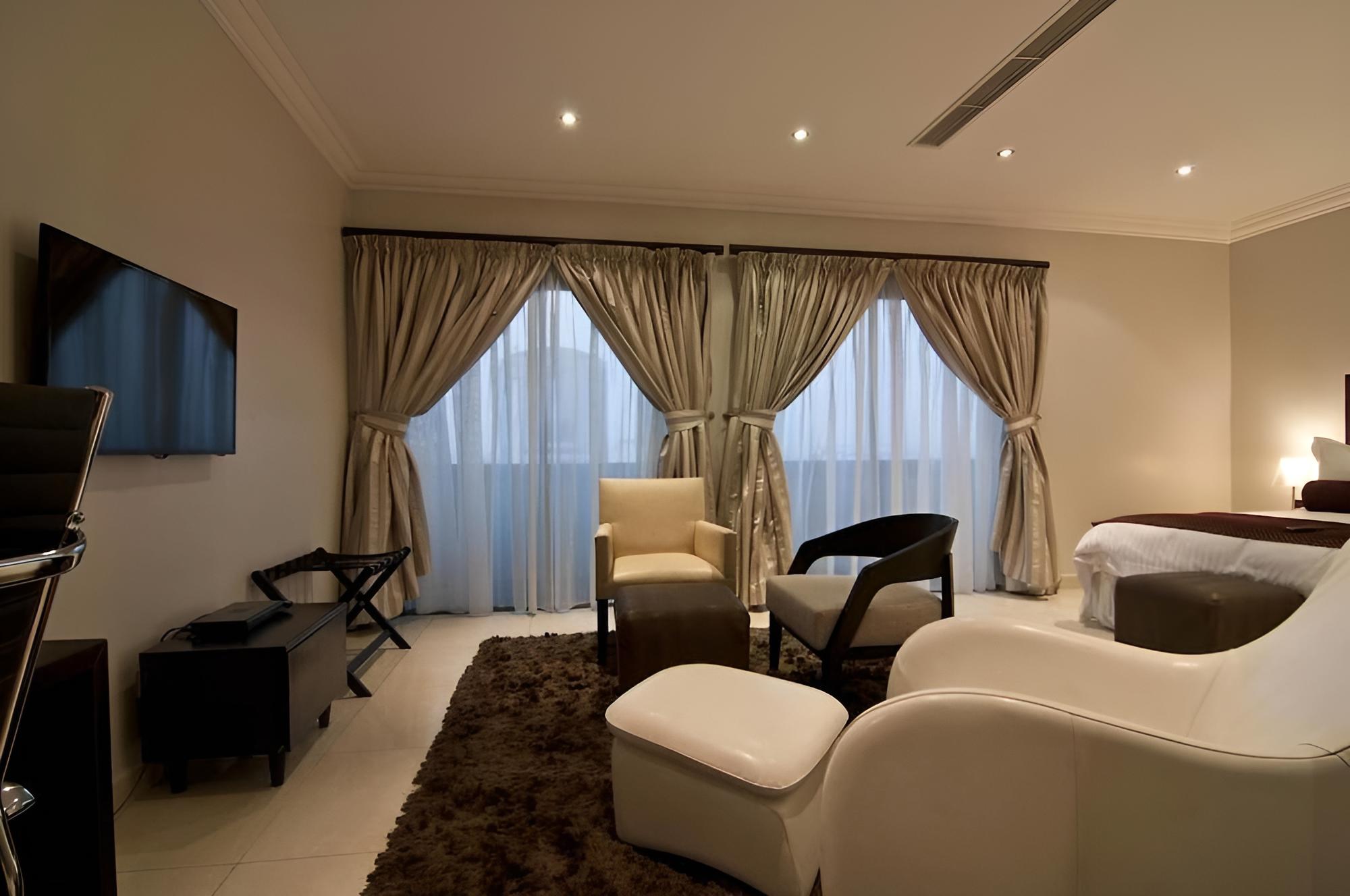 Standard Room photo 2