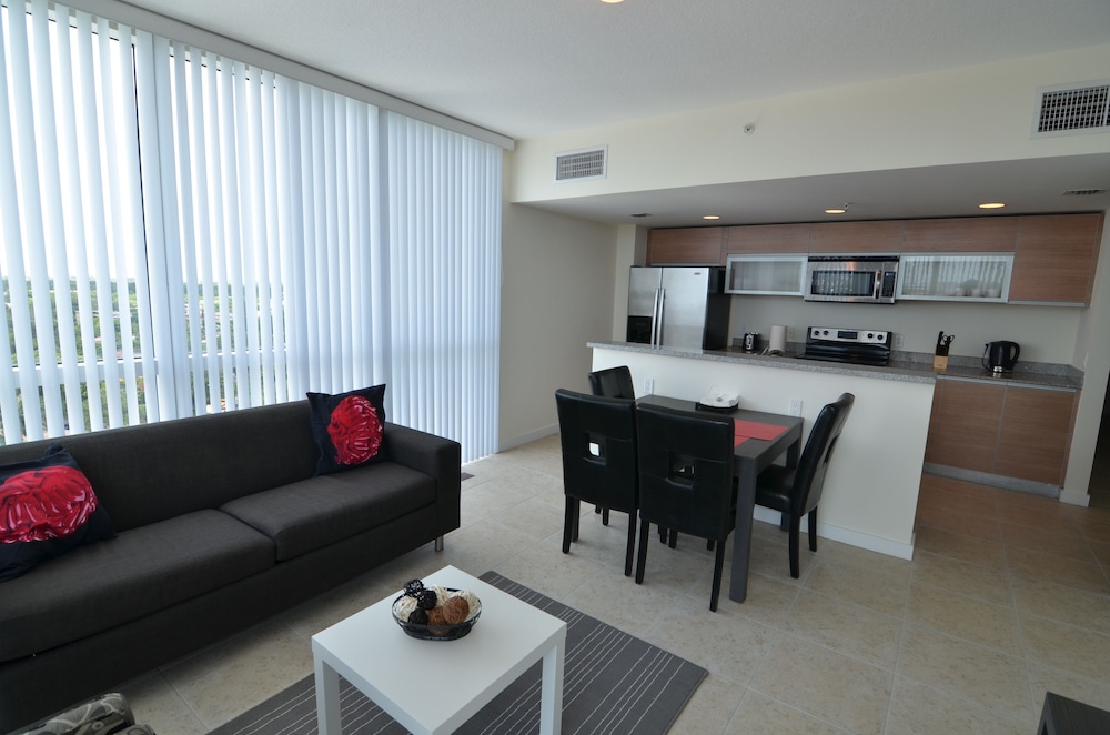 Deluxe Apartment, 2 Bedrooms, 2 Bathrooms, City View photo 2