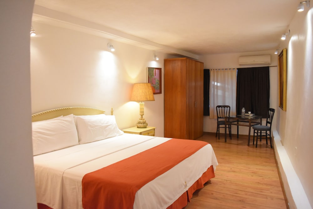 Deluxe Room, Garden View (Tulipán)