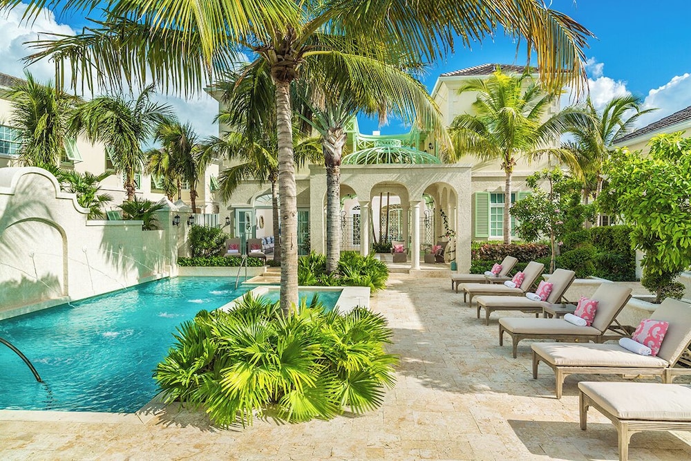 Luxury Villa, Multiple Bedrooms, Private Pool, Beach View photo 1