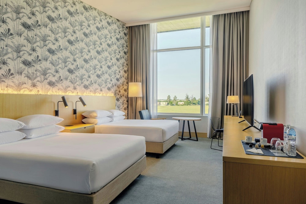 Club Room, 2 Queen Beds (View)