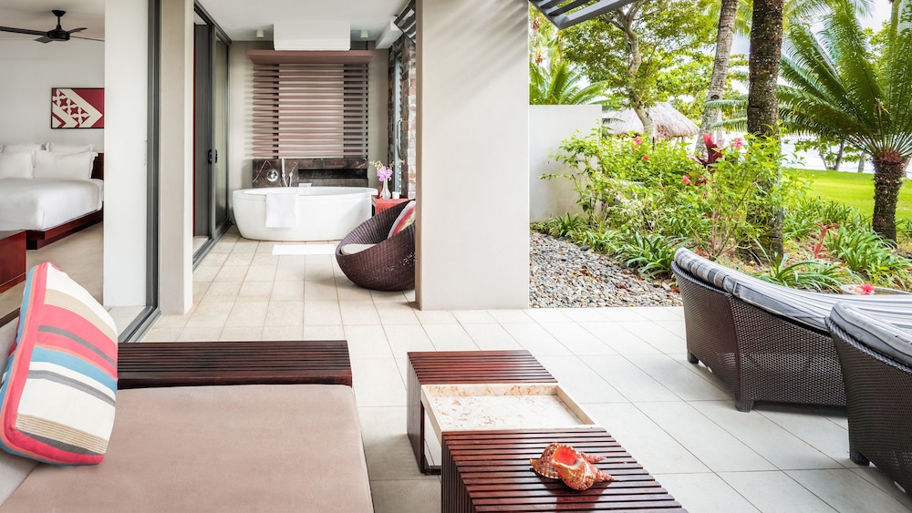 Suite, 1 Bedroom, Ground Floor (Beachfront) photo 5