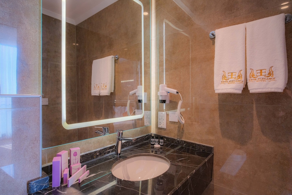 Superior Room, City View photo 2
