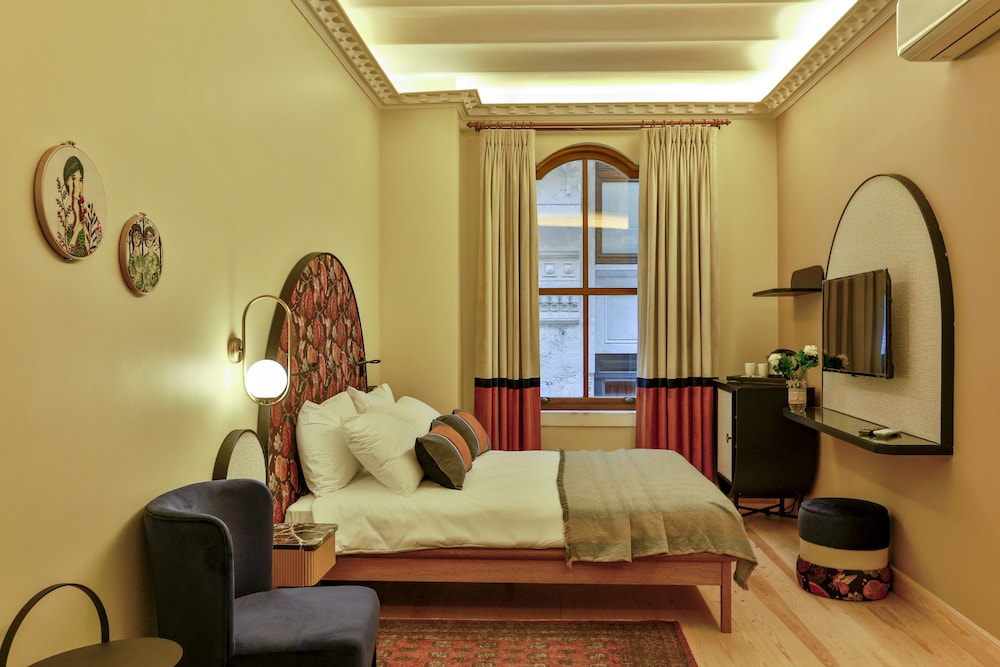 Deluxe Triple Room photo 3