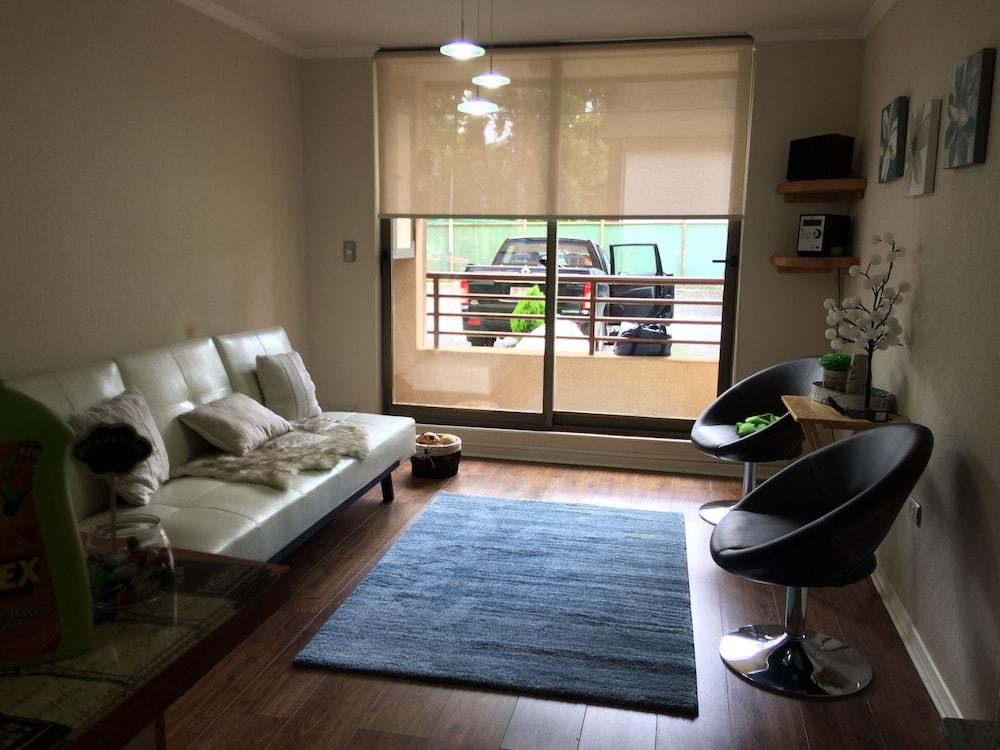 Family House, 2 Bedrooms, Balcony photo 3