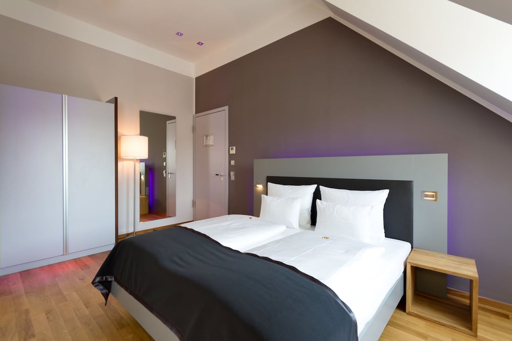 Standard Double Room - Photo 1