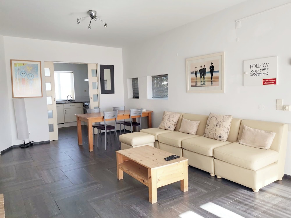 Apartment, 2 Bedrooms, Balcony, Sea View photo 1