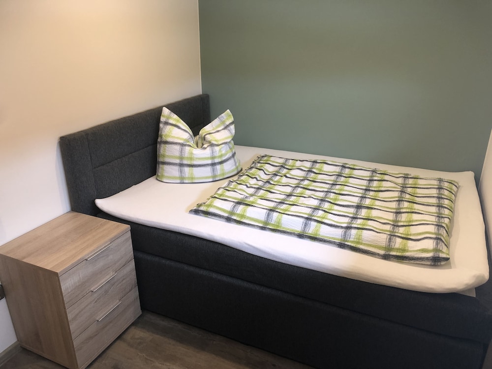Single Room photo 1