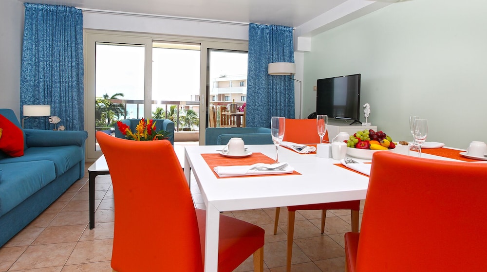 Suite, 1 Bedroom, Balcony, Ocean View photo 3