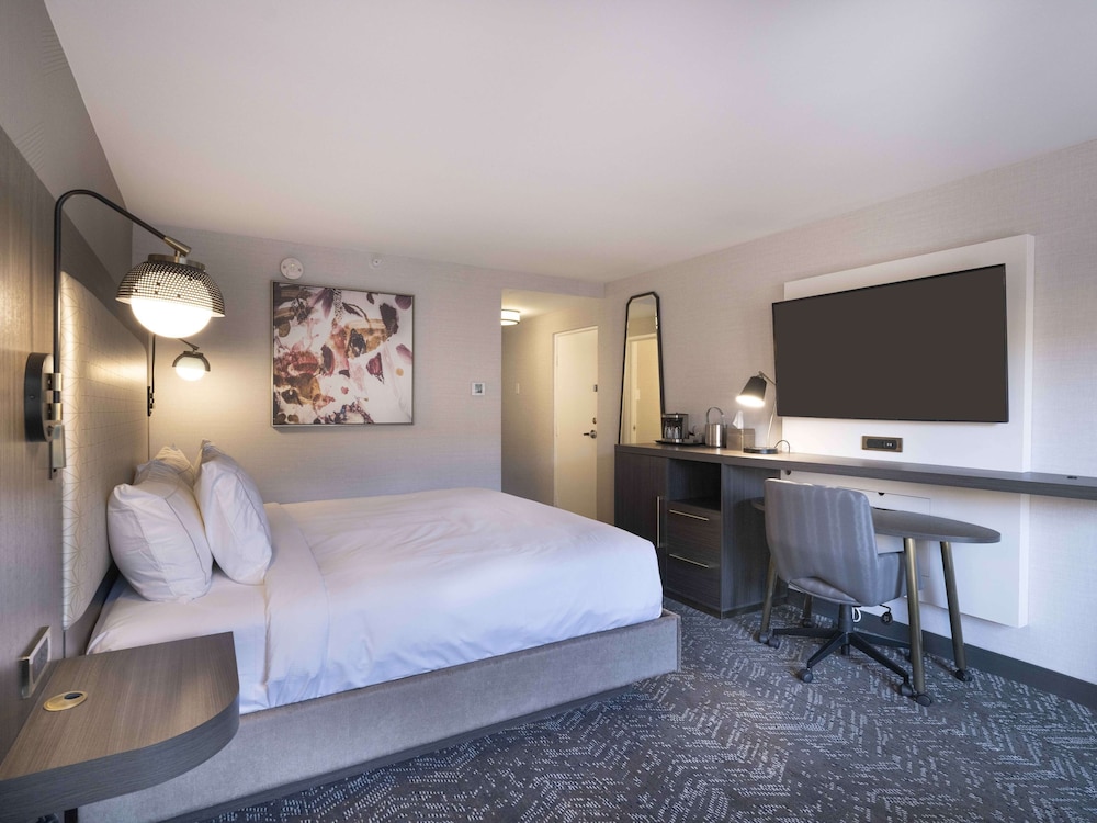 Room, 1 King Bed - Photo 1