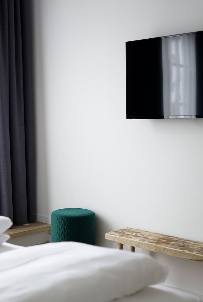 Double Room - Photo 3