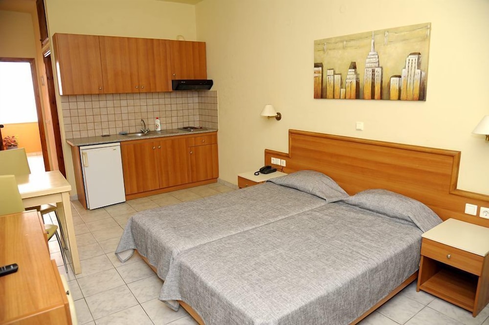 Studio (Twin Bed) photo 2