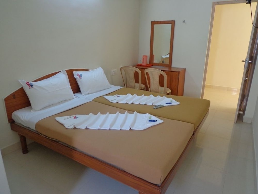 Standard Room (Non A/C)