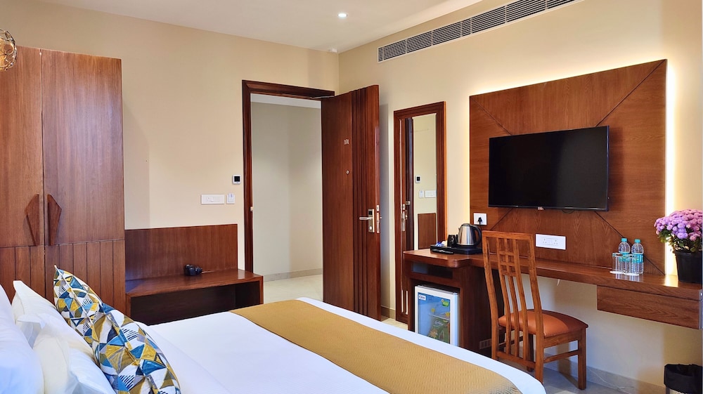Premium Room - Photo 7