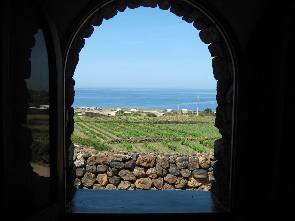 Panoramic House, 1 Bedroom photo 3