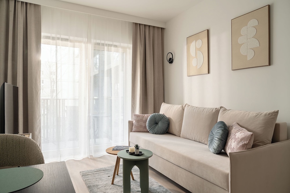 Deluxe Apartment