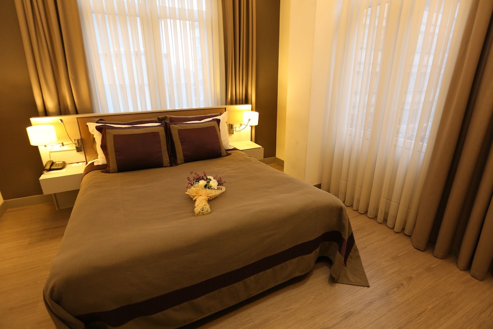 Deluxe Suite, Kitchenette photo 1