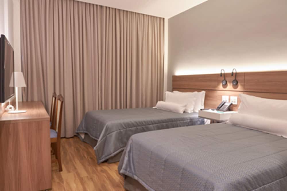 Superior Twin Room, 2 Twin Beds photo 1