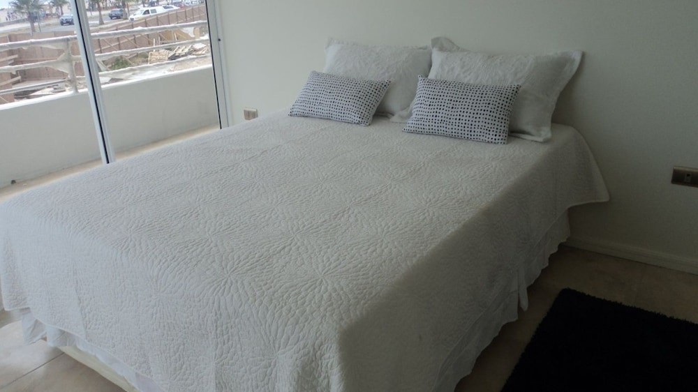 Family Apartment, 2 Bedrooms, Terrace photo 2