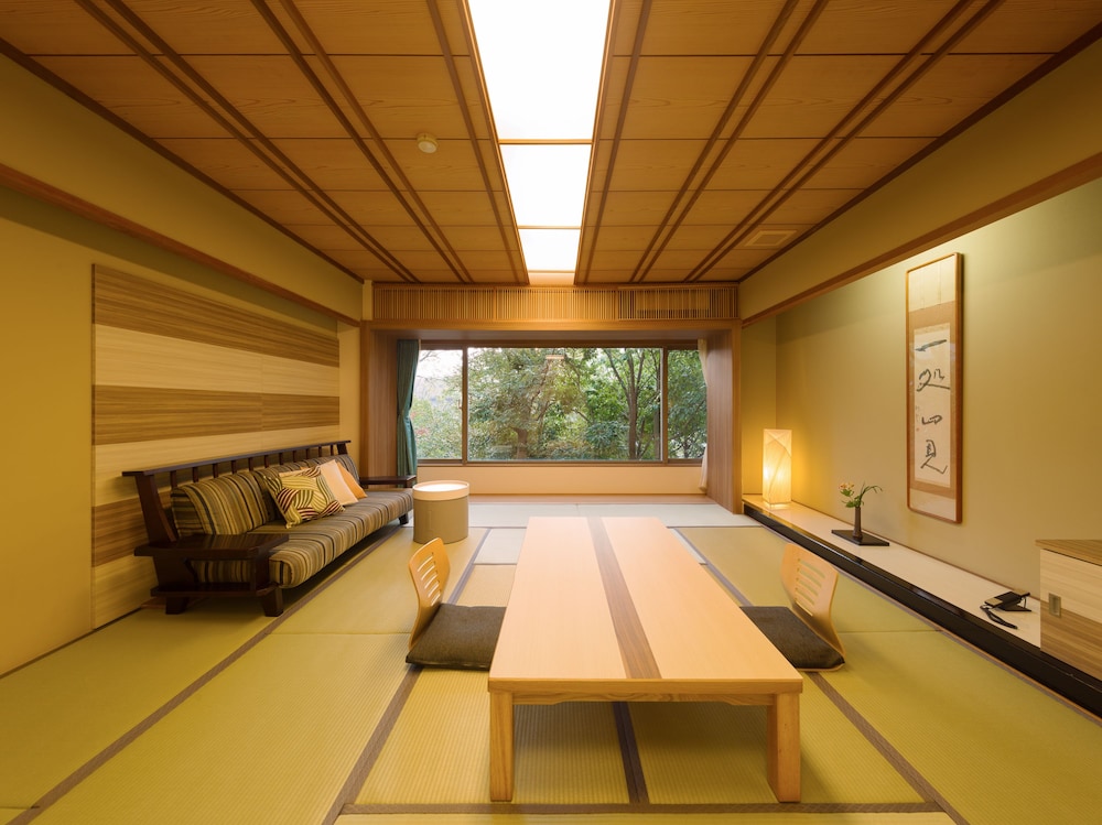 Japanese Style Room, Smoking, Non-hot Spring, Indoor Bath photo 3