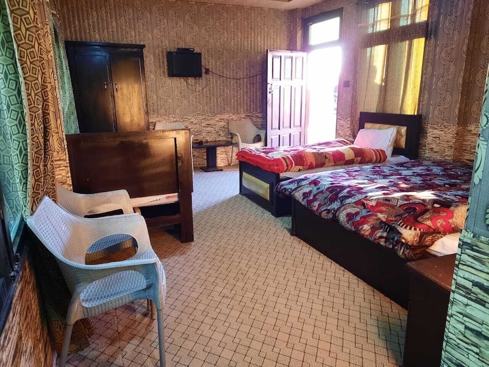 Deluxe Triple Room photo 1