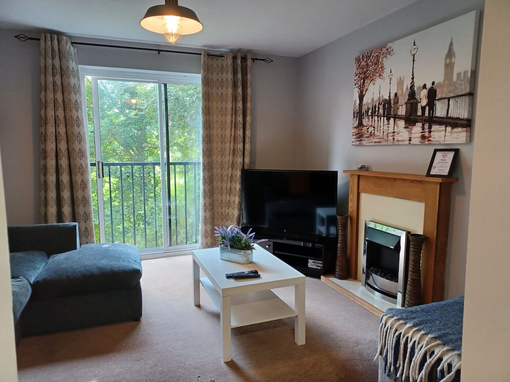 Basic Apartment photo 1