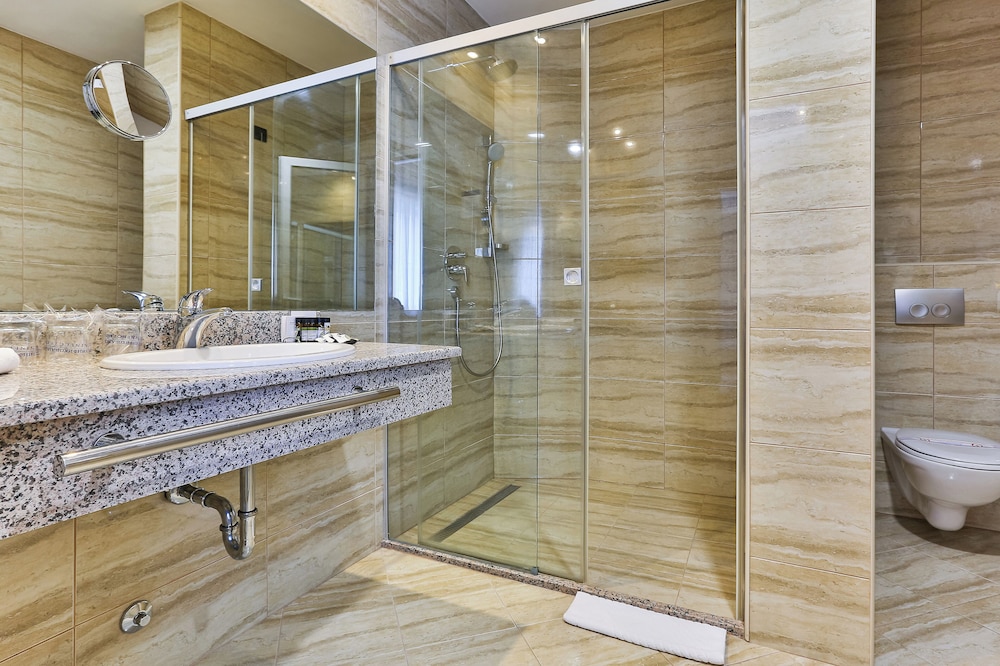 Superior Studio Suite photo 3