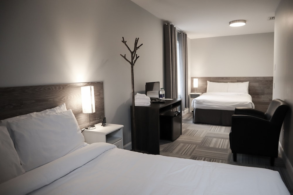 Design Double Room, 2 Double Beds photo 1