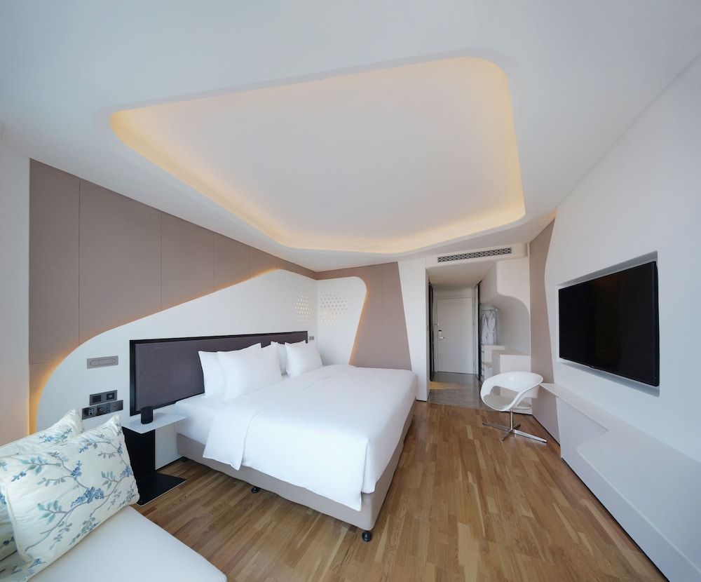 Executive Room, 1 King Bed, Non Smoking photo 1