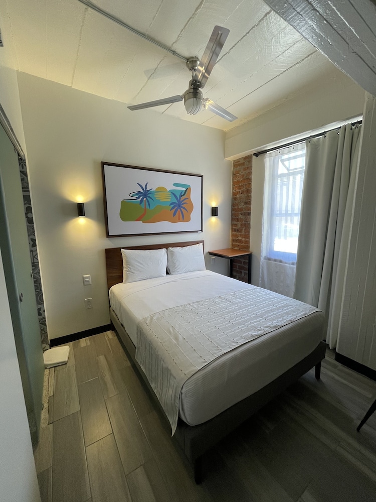 Standard Room - Photo 3