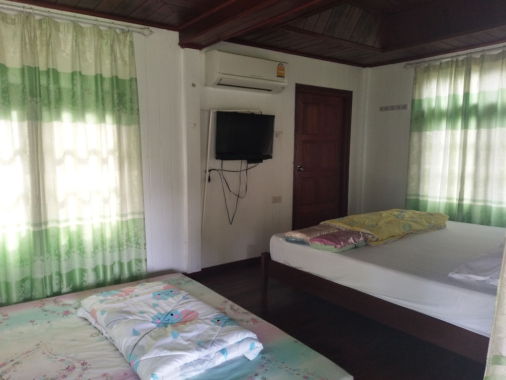 Family Bungalow photo 2