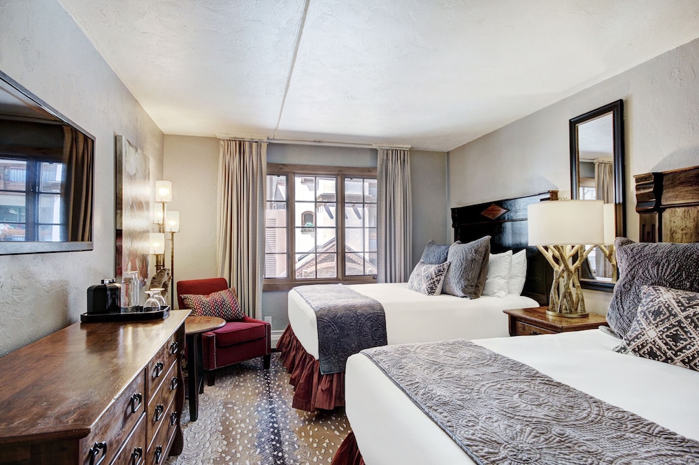 Standard Room, 2 Double Beds - Photo 1