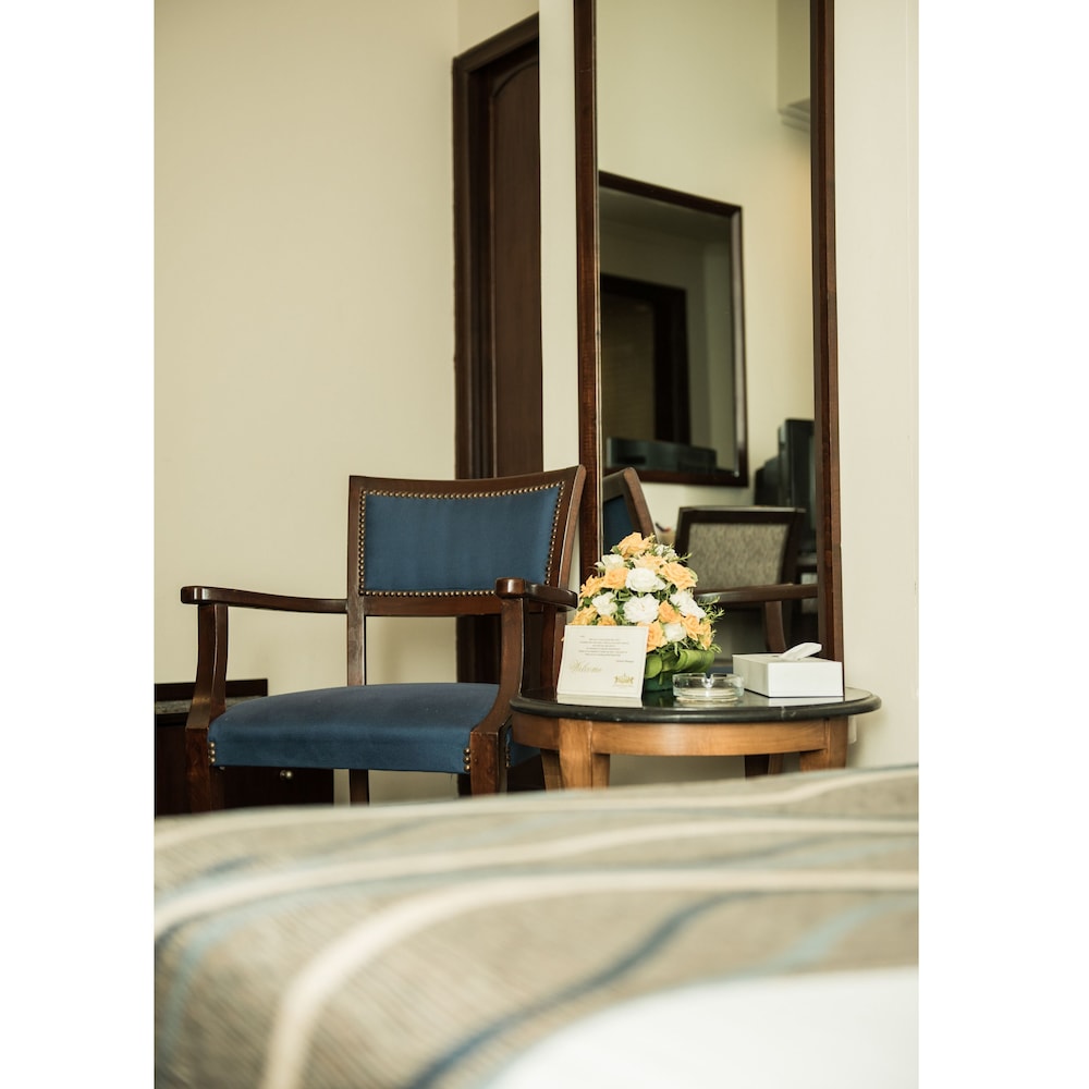 Standard Room with City View (Small Bed)