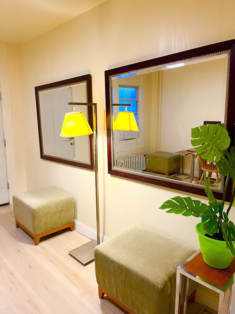 Comfort Room photo 3