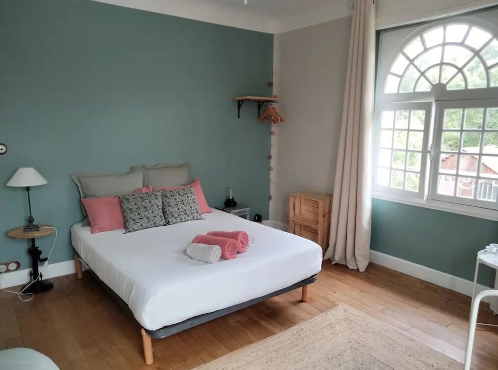 Family Quadruple Room, River View