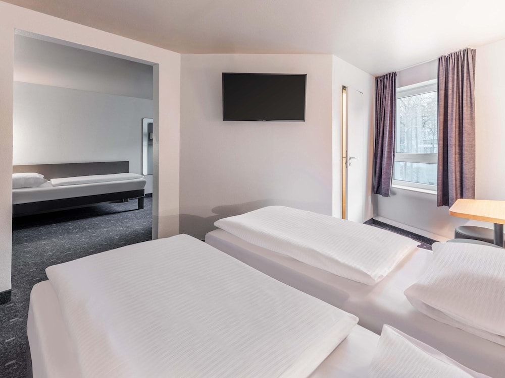 Triple Room - Photo 1