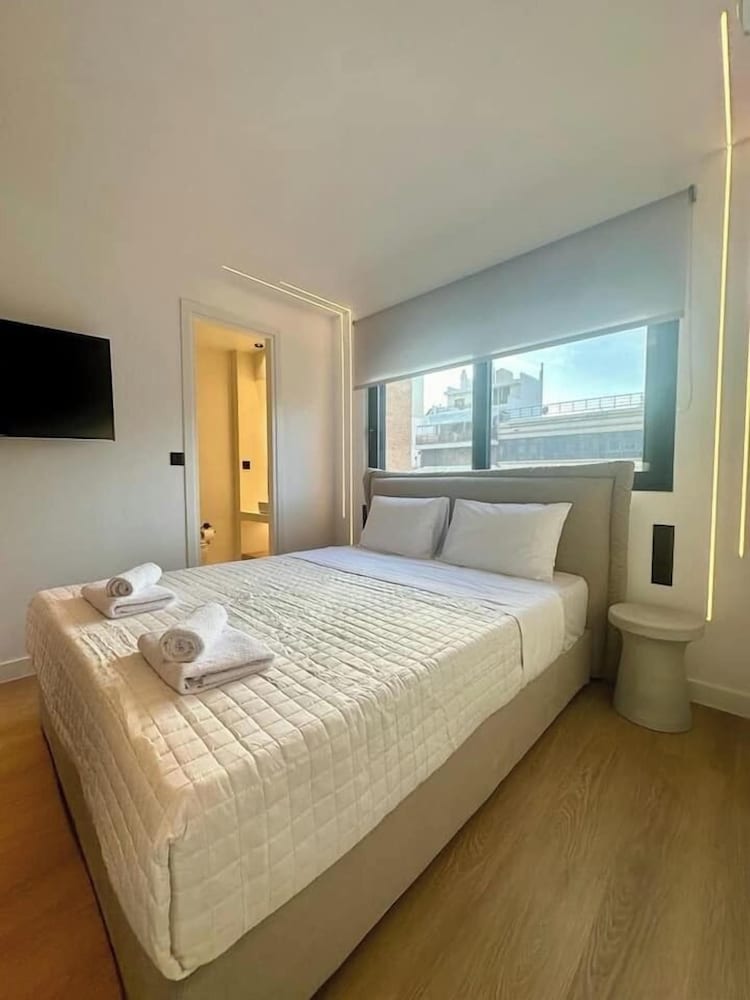 Comfort Apartment, Private Bathroom, Overwater