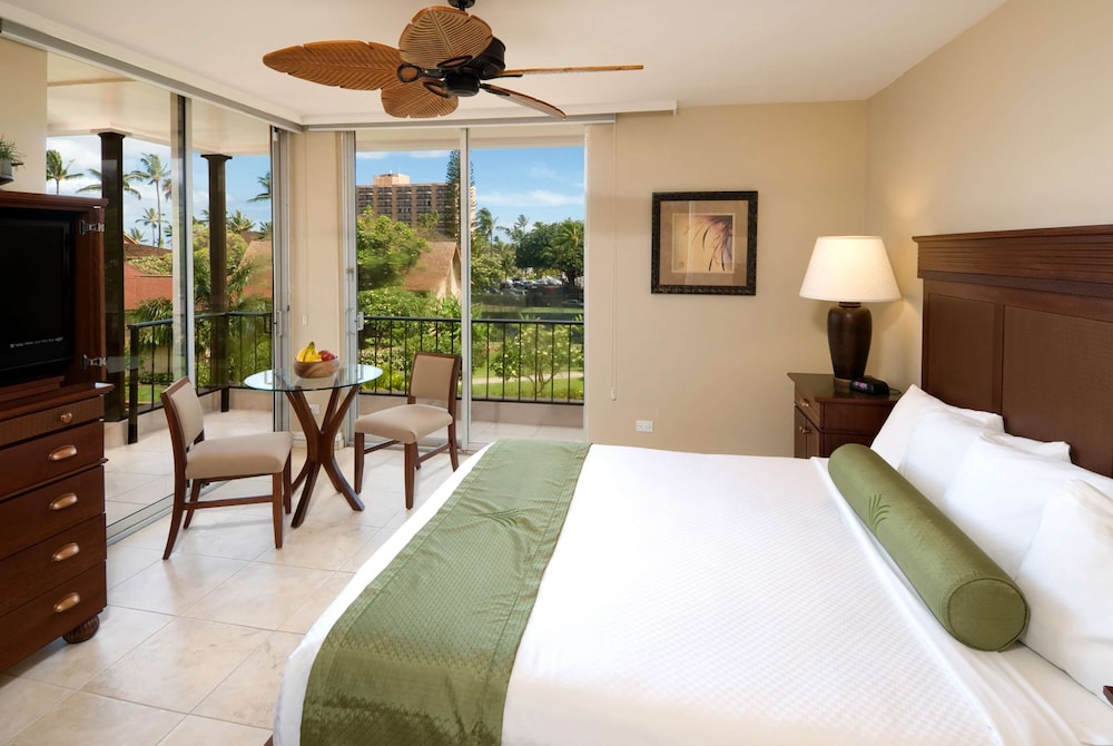 Premium Hotel Room - Photo 3