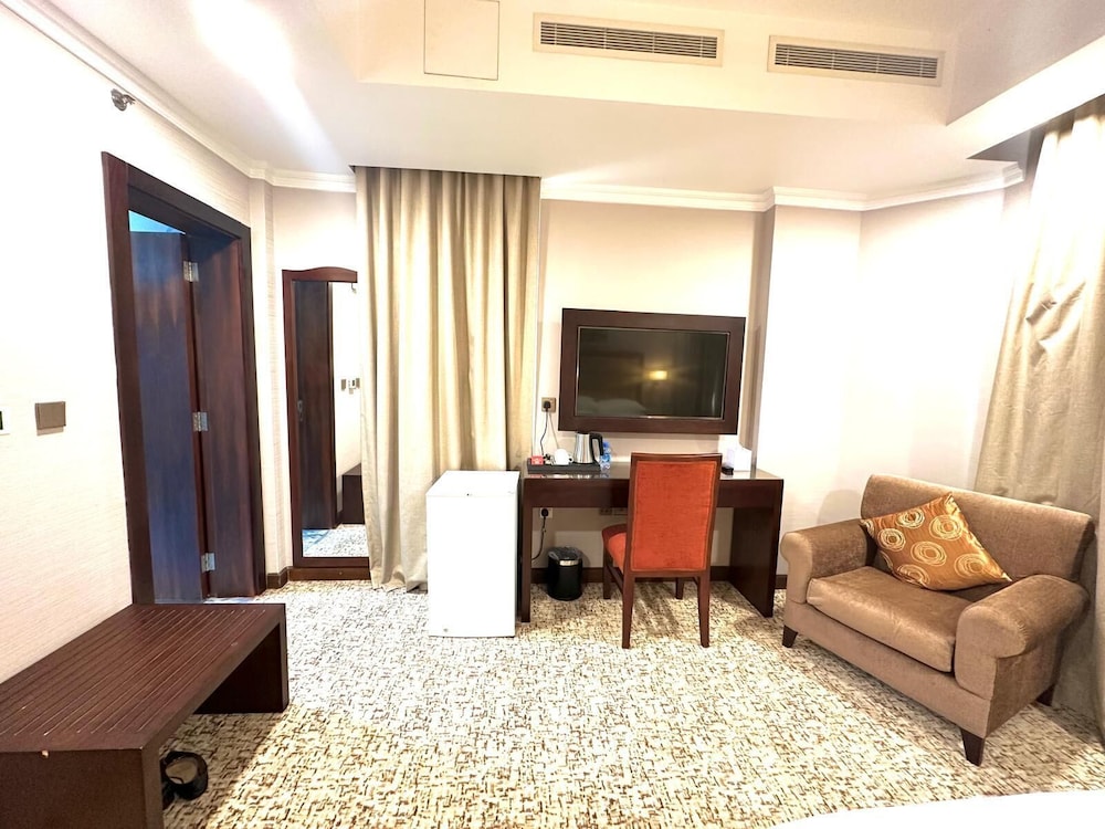 Premium Room - Photo 3