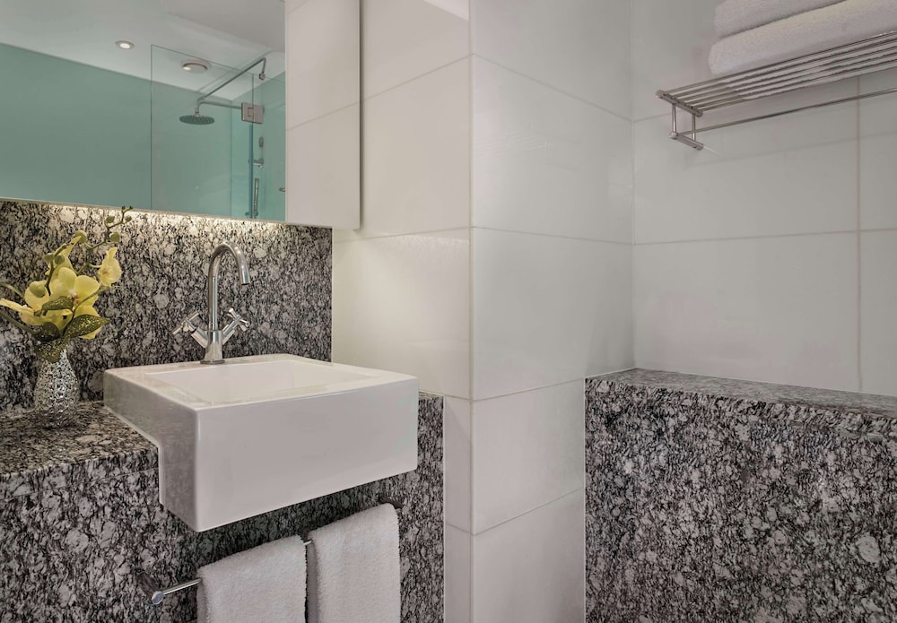 Junior Suite (1 Double) photo 2