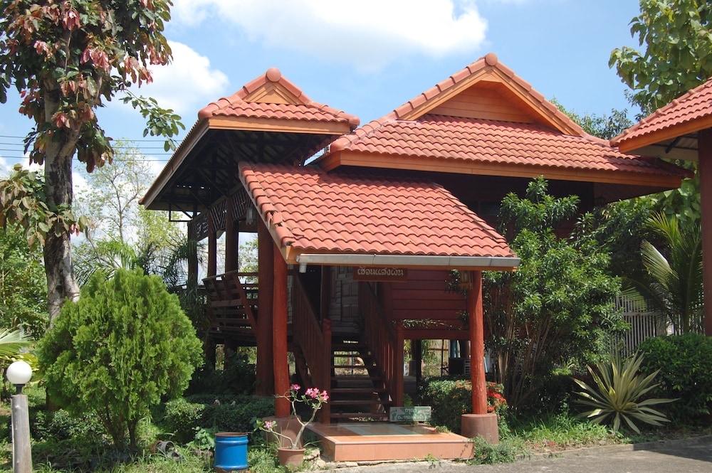 Family Bungalow photo 2