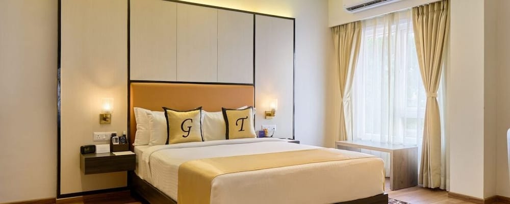 Luxury Double Room, 1 Queen Bed, Air conditioning