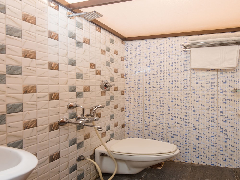 Double Or Twin Room photo 3